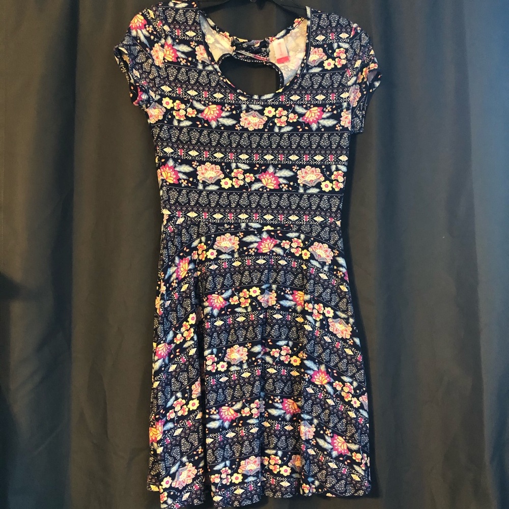 Flower design dress